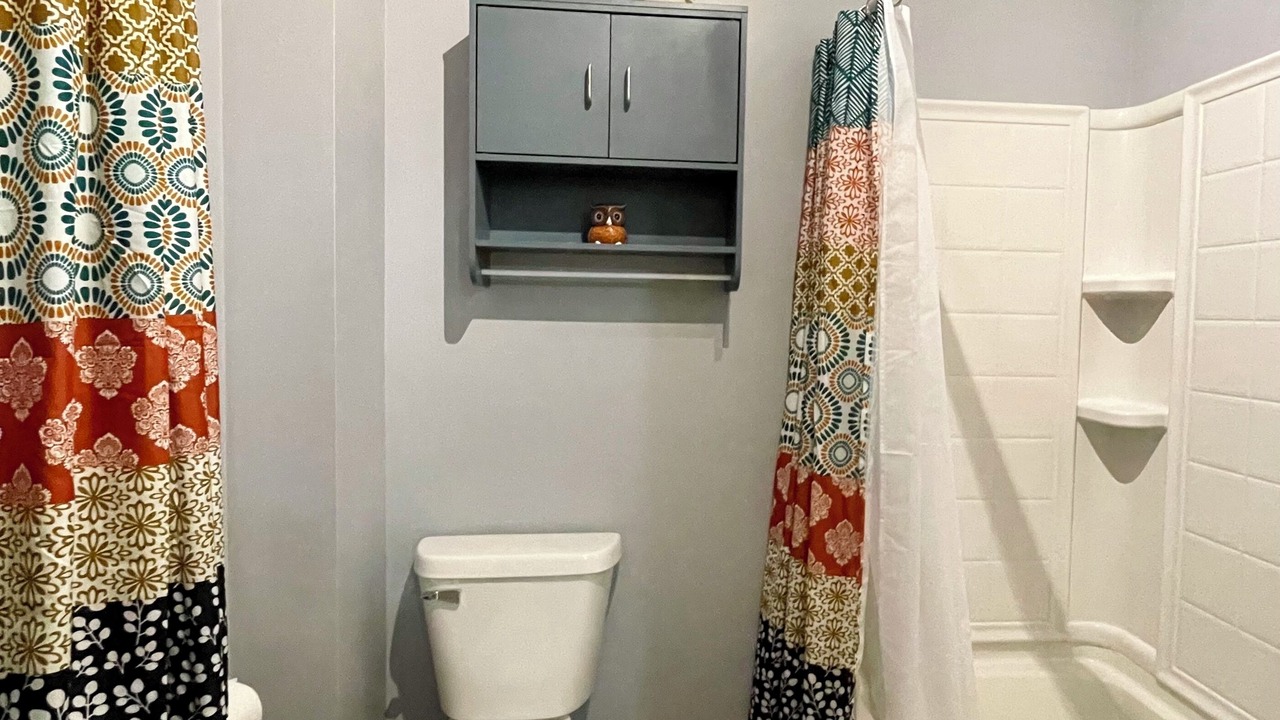 Photo of Bathroom in Port Clinton