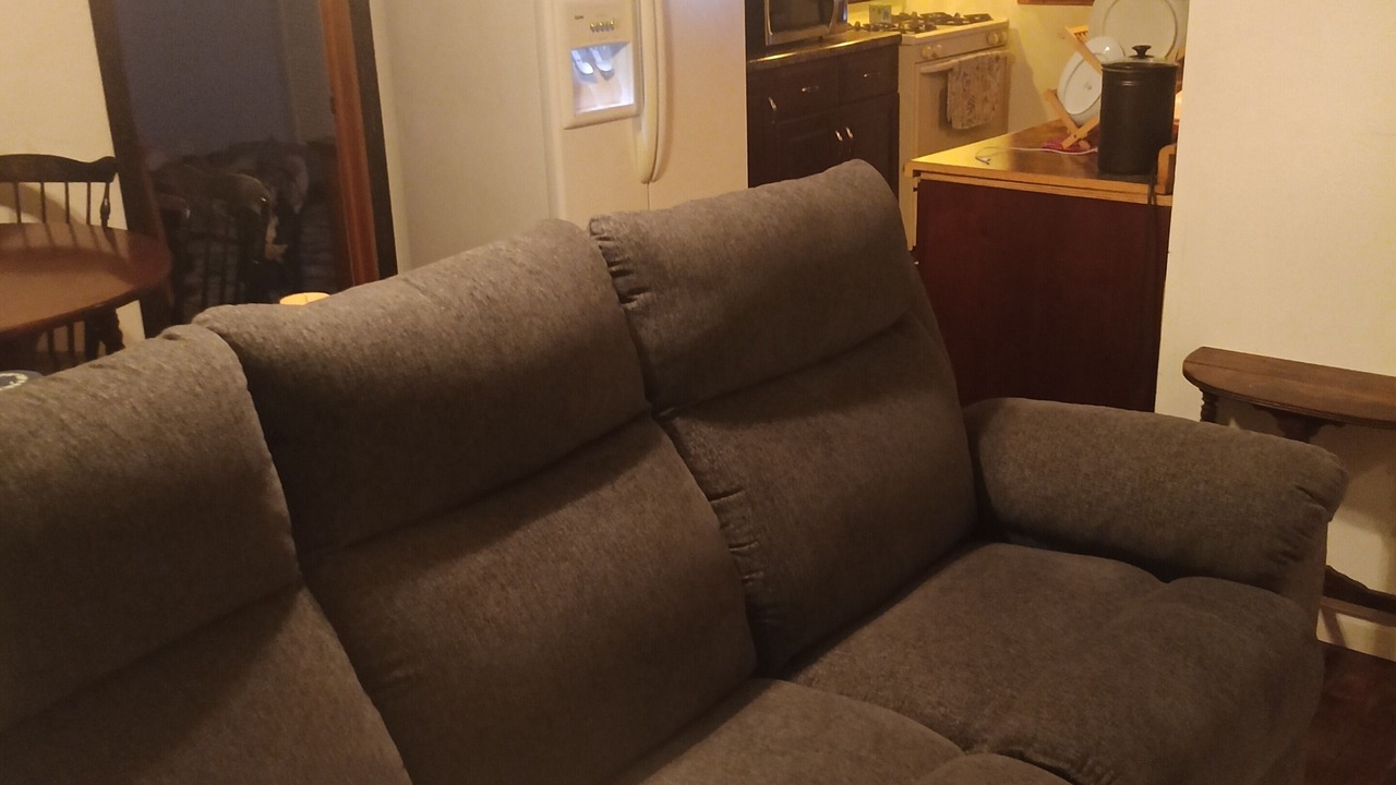 Photo of Livingroom in Lake Breeze Park