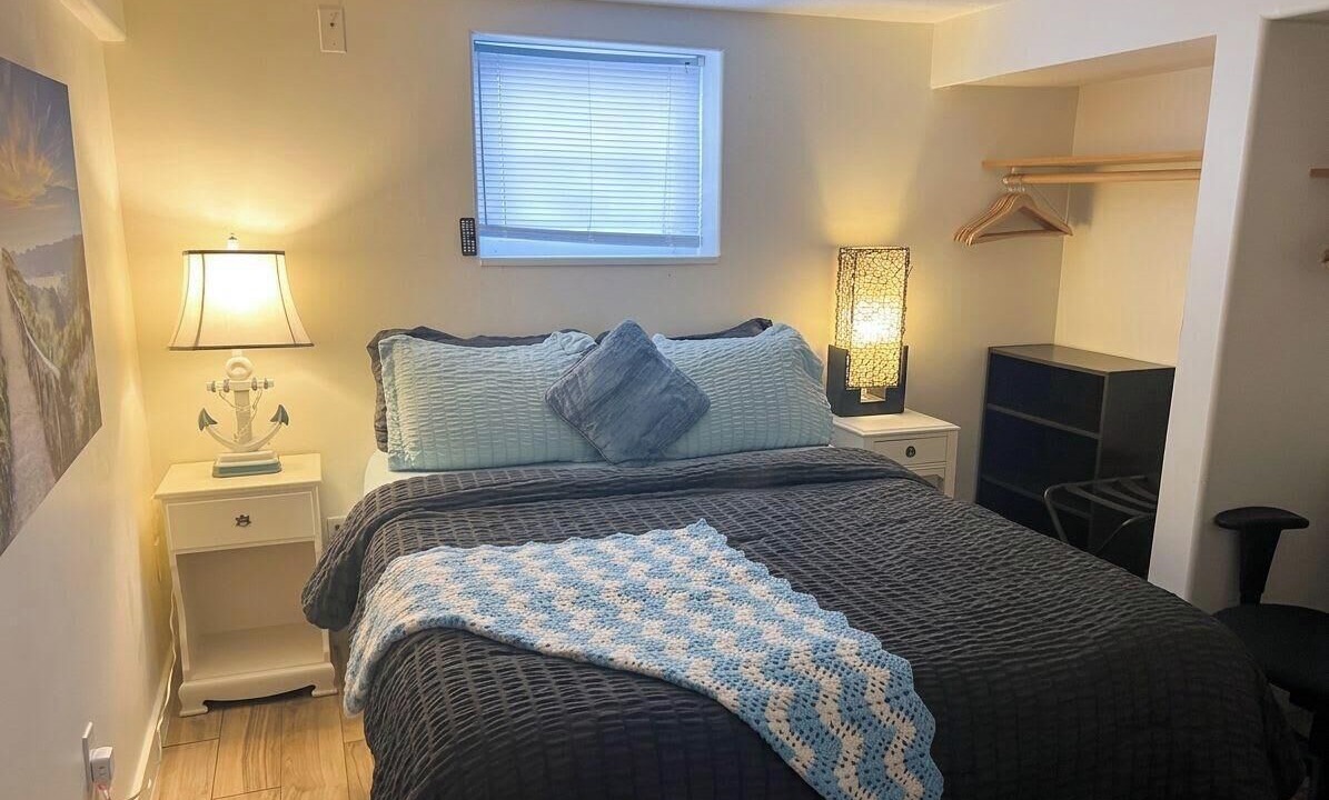 Photo of Bedroom in Saanich East