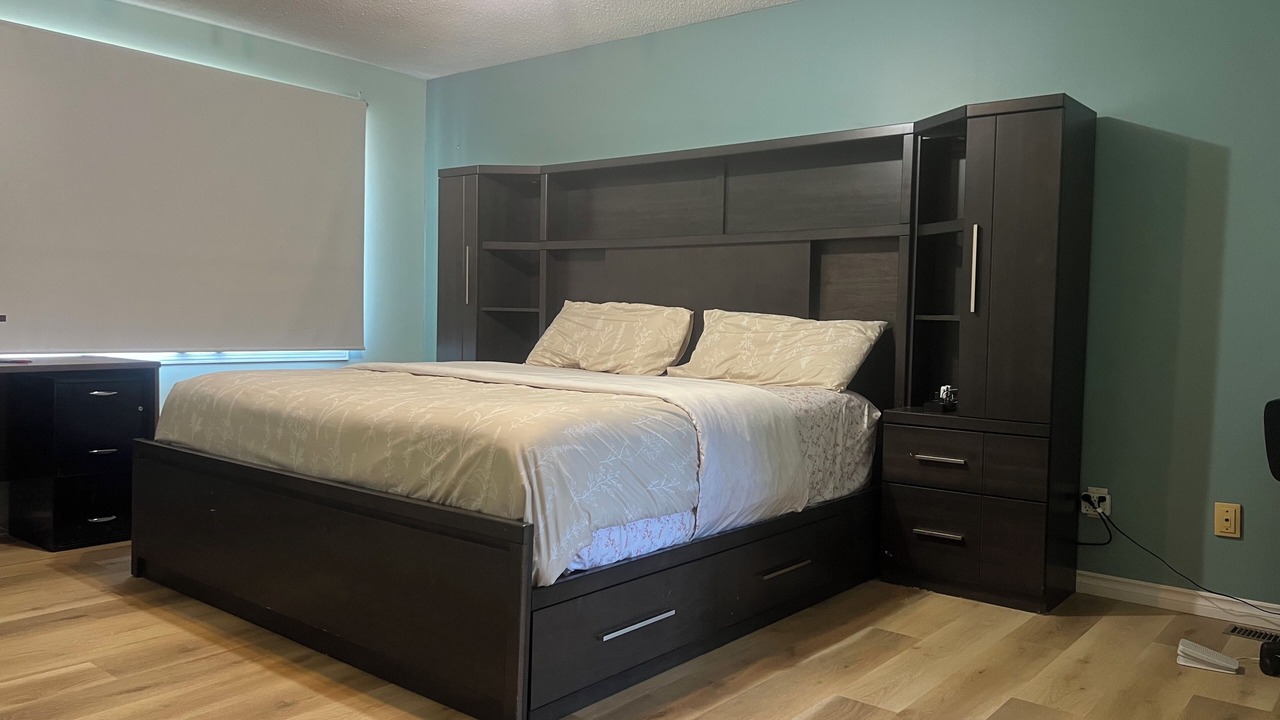 Photo of Bedroom in Aylmer