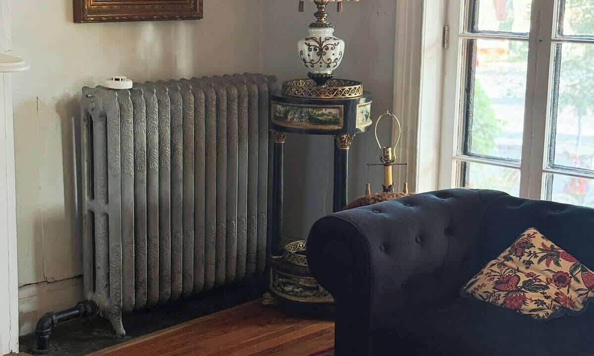 Photo of Livingroom in Seneca Falls