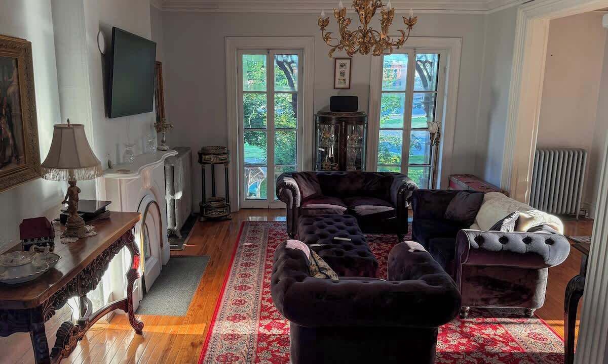 Photo of Livingroom in Seneca Falls