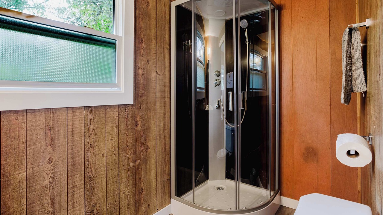 Photo of Bathroom in Carling