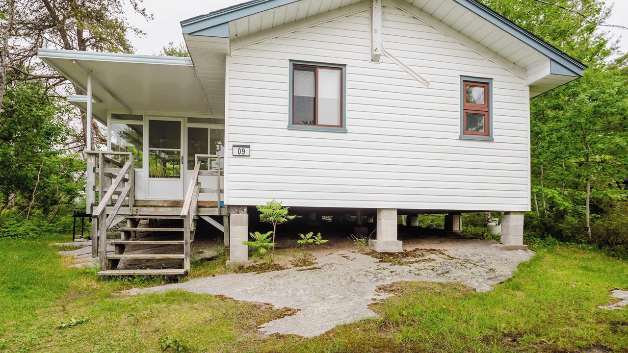 Photo of Outdoor in Carling