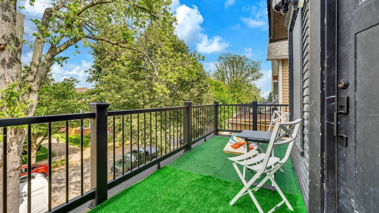 Photo of Patio Balcony in Front Park
