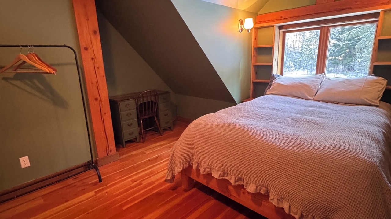 Photo of Bedroom in Revelstoke