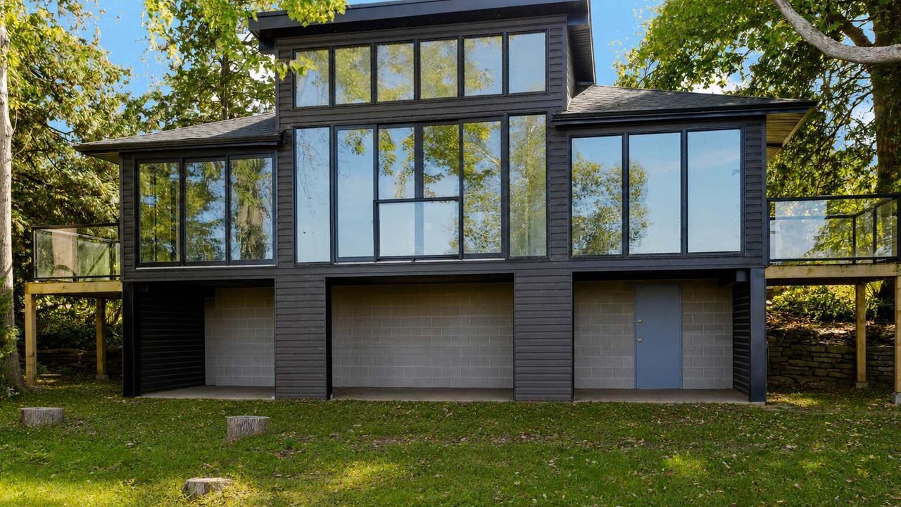 Photo of Outdoor in Lakefield