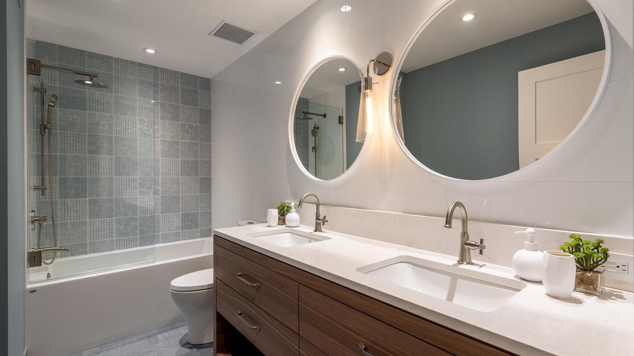 Photo of Bathroom in Whistler Village