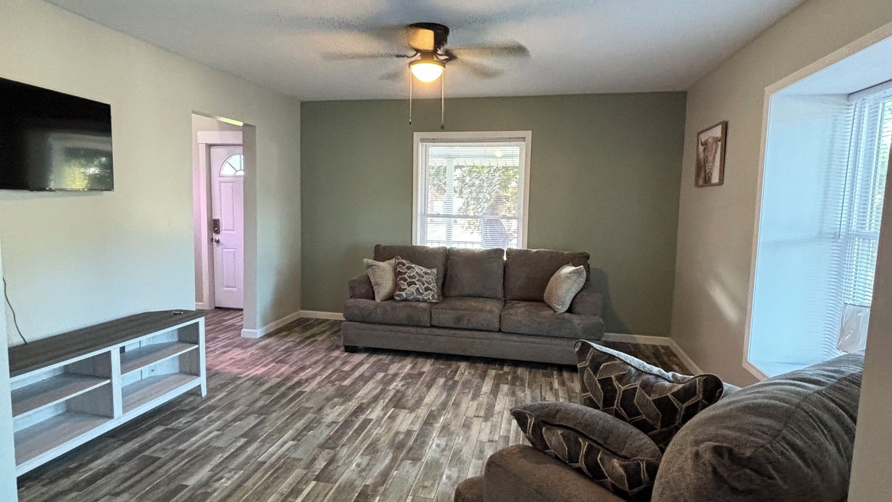 Photo of Livingroom in Westford