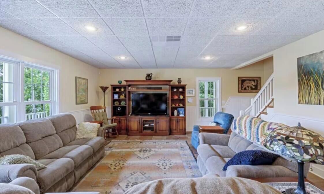 Photo of Livingroom in Hammondsport