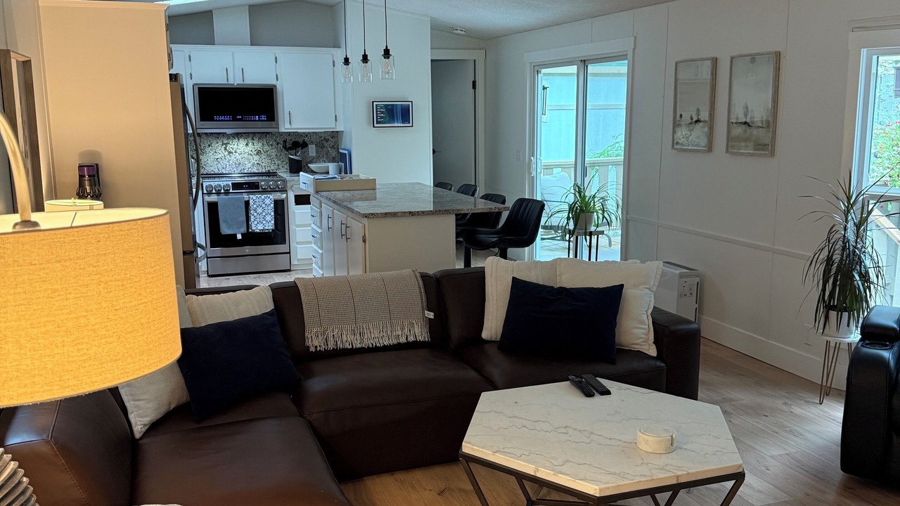 Photo of Livingroom in Regional District of Nanaimo