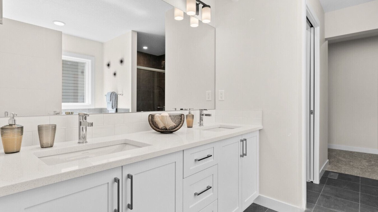 Photo of Bathroom in Airdrie