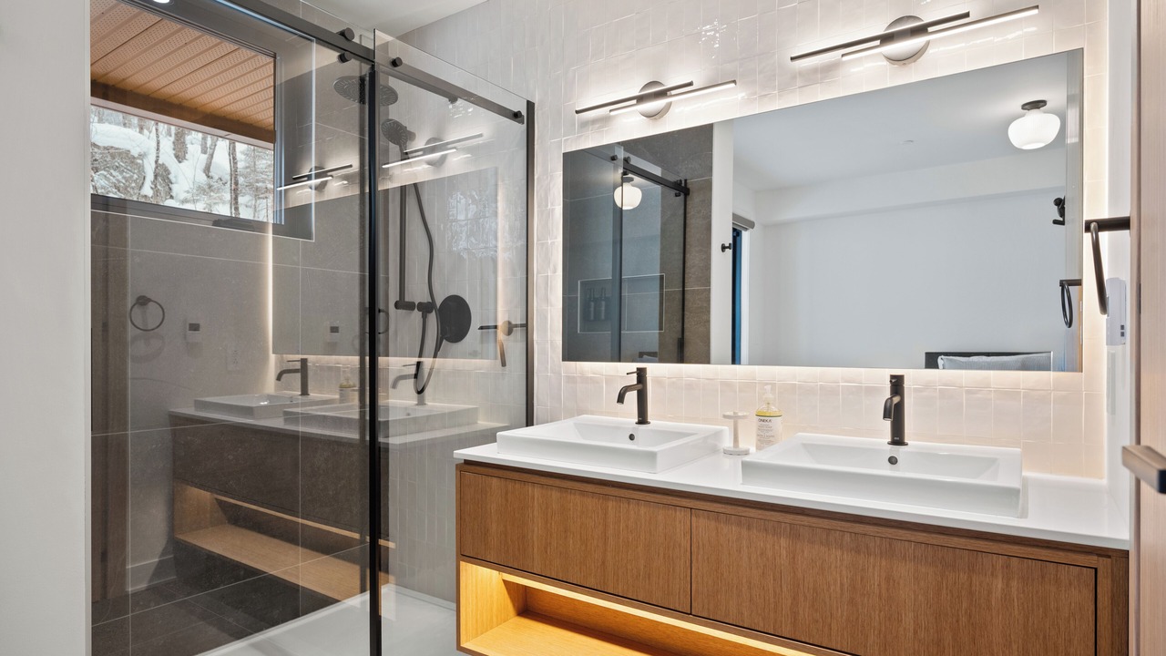 Photo of Bathroom in Versant Soleil