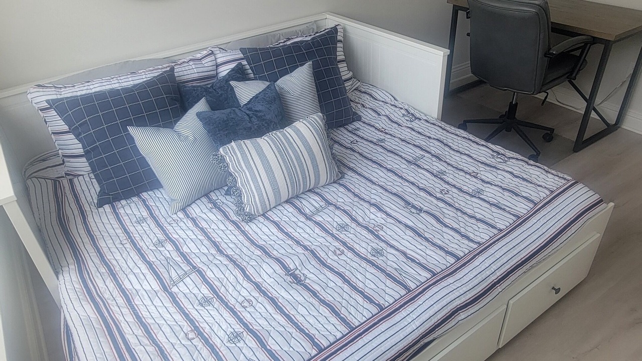 Photo of Bedroom in Marblehead