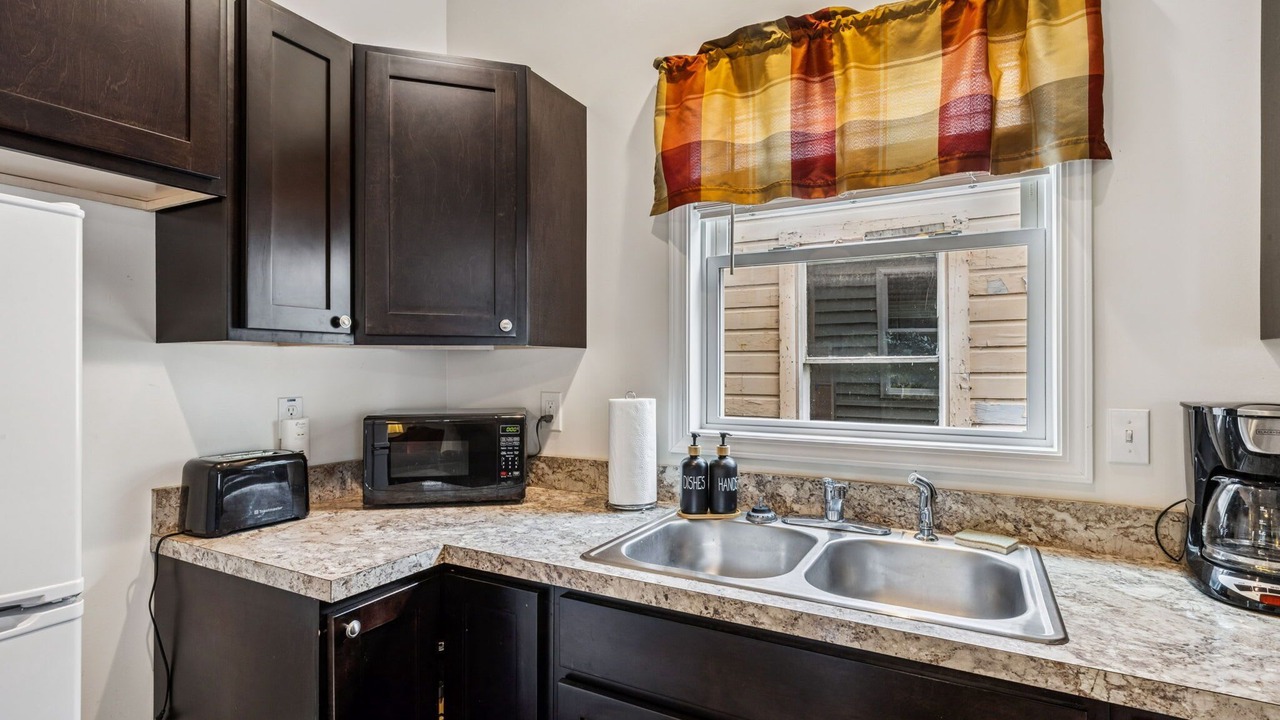 Photo of Kitchen in Geneva-on-the-Lake