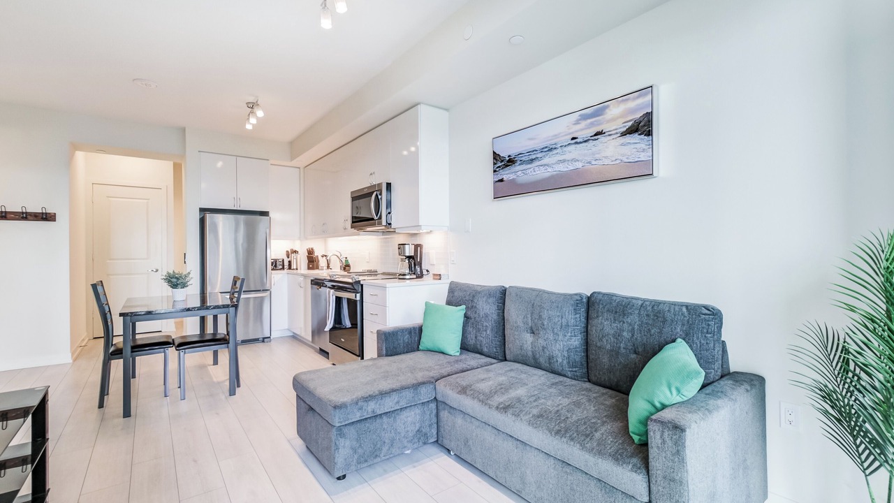 Photo of Livingroom in Humber Bay