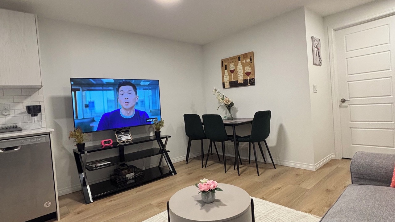 Photo of Livingroom in Southwest Edmonton