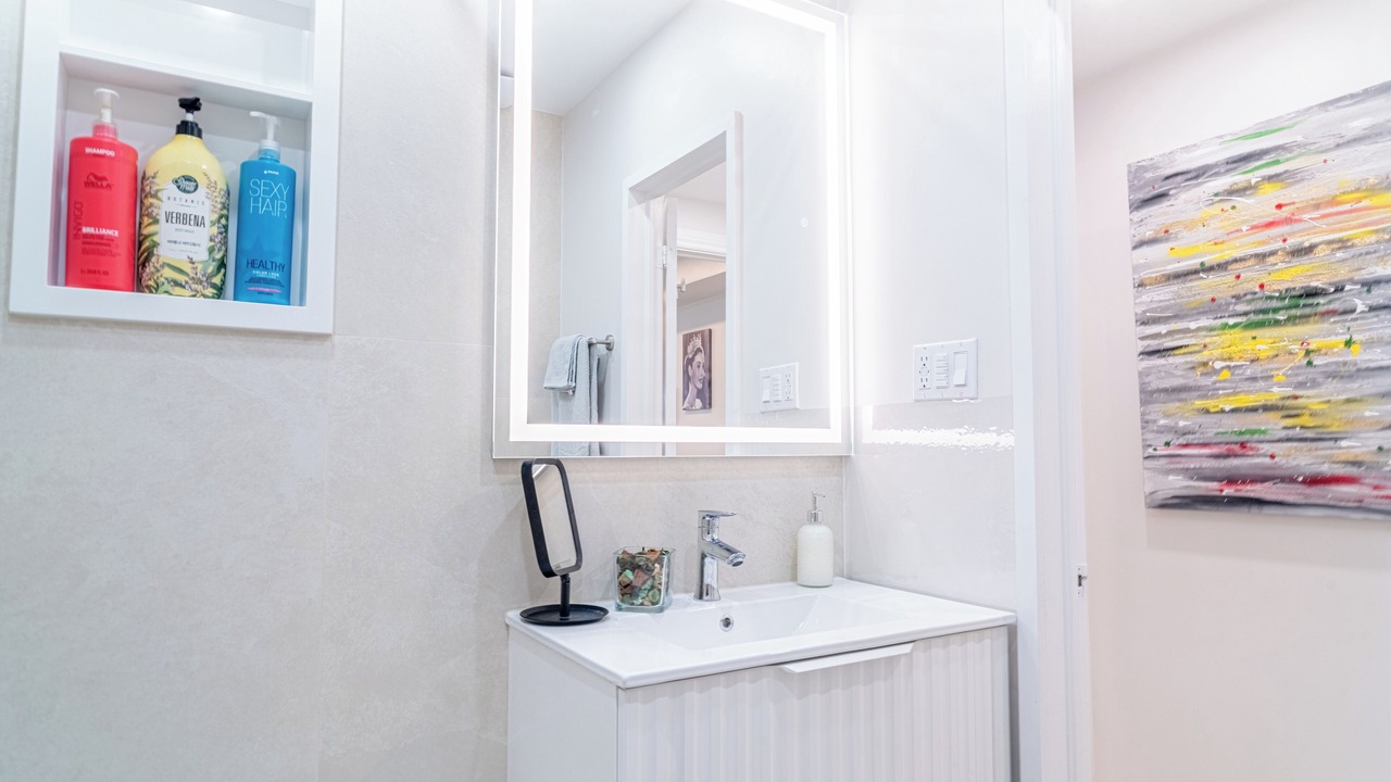 Photo of Bathroom in Earlscourt