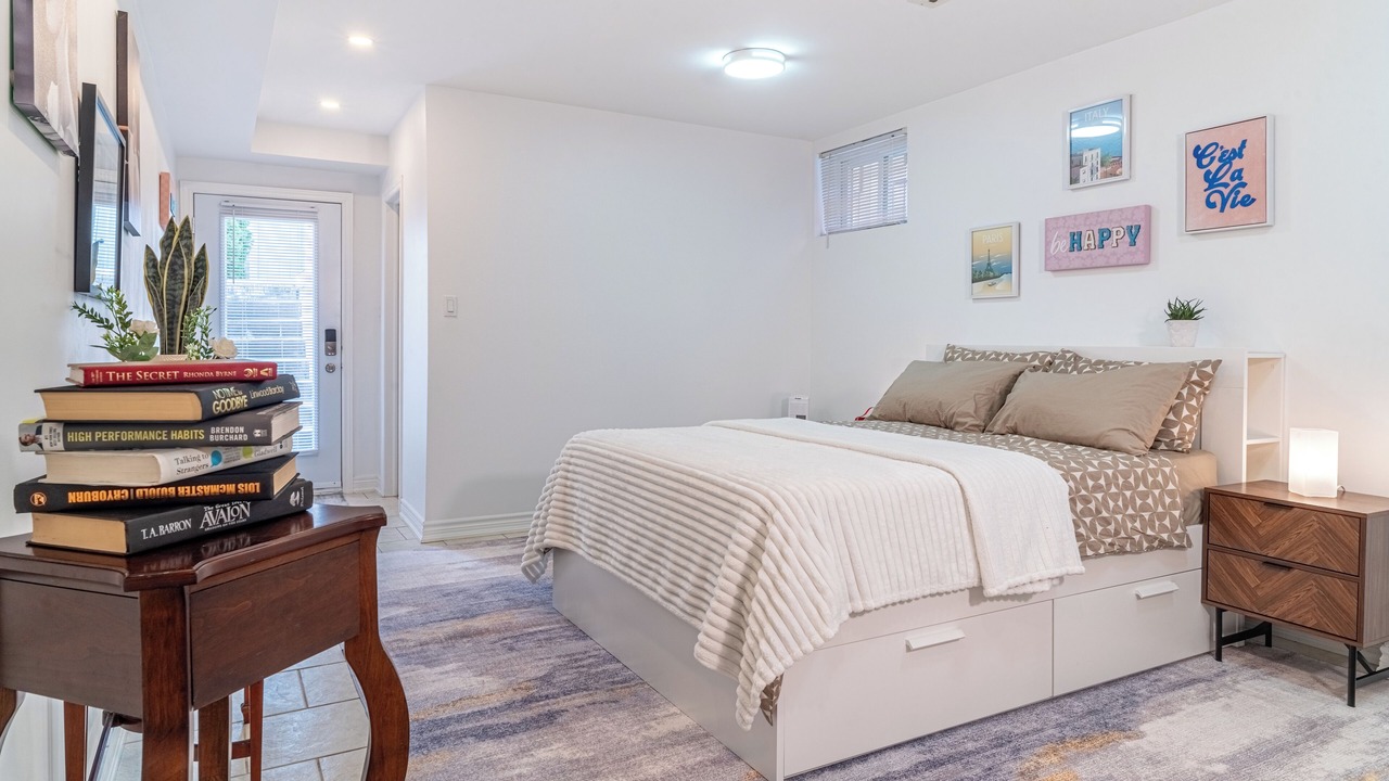 Photo of Bedroom in Earlscourt