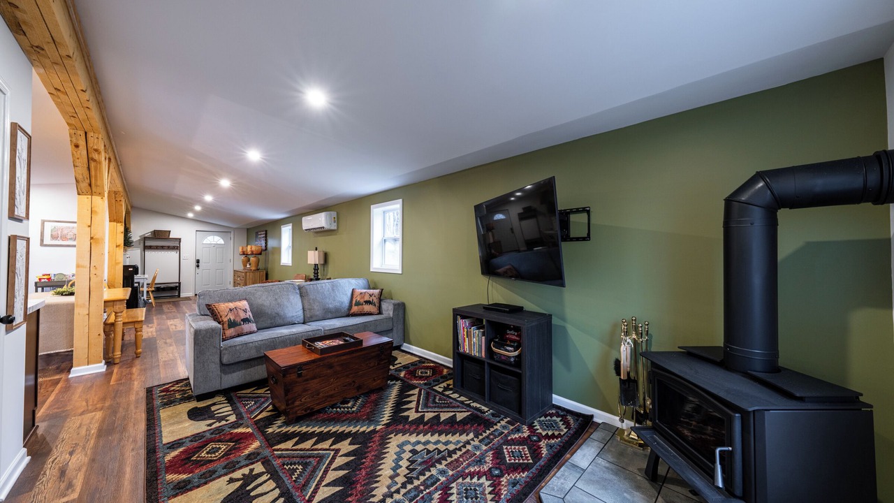 Photo of Livingroom in Silver Creek
