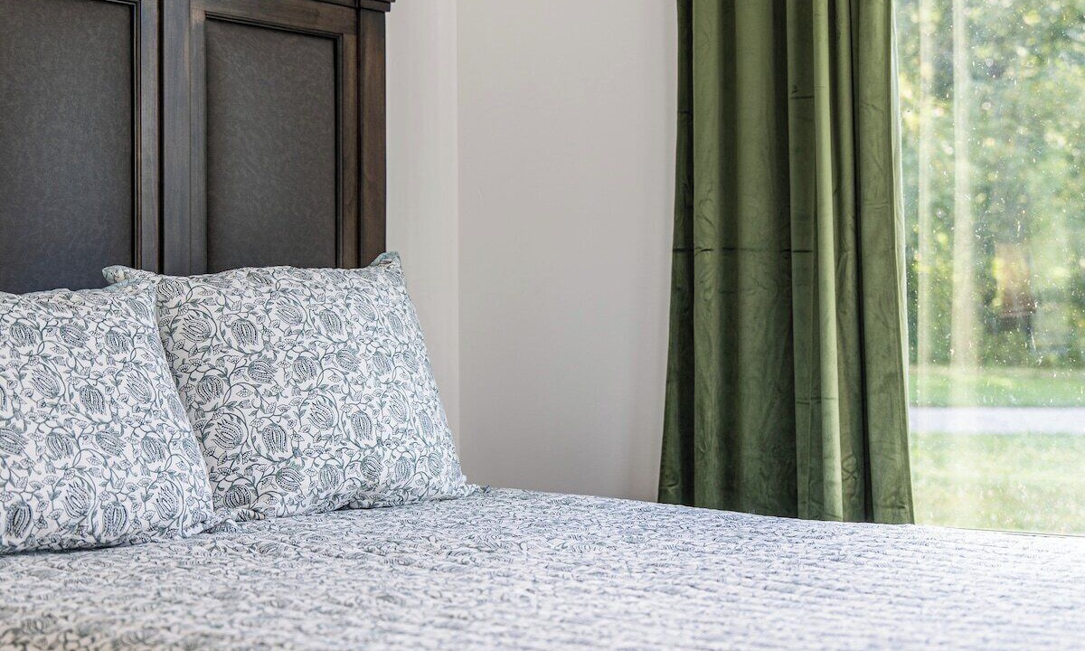 Photo of Bedroom in Millersburg