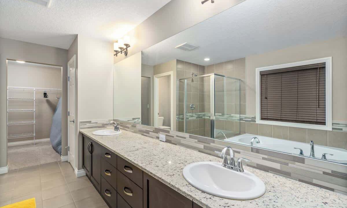 Photo of Bathroom in Airdrie