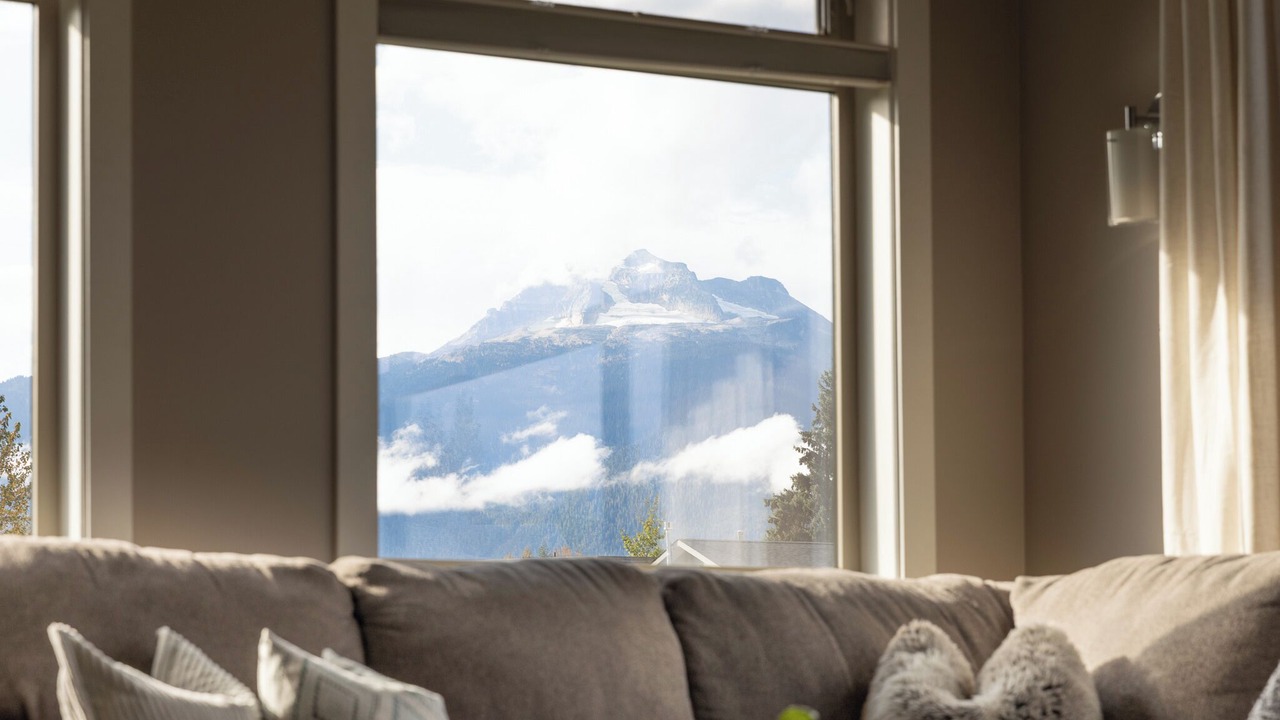 Photo of Livingroom in Revelstoke