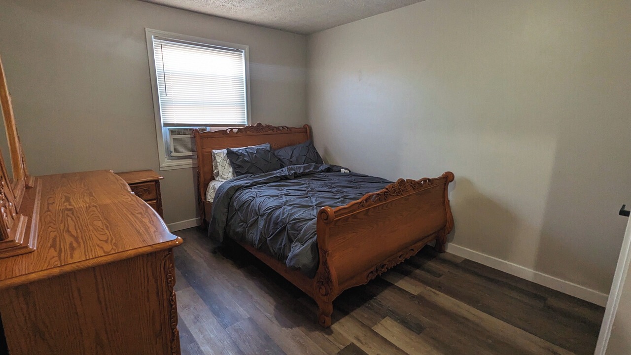 Photo of Bedroom in Lorain