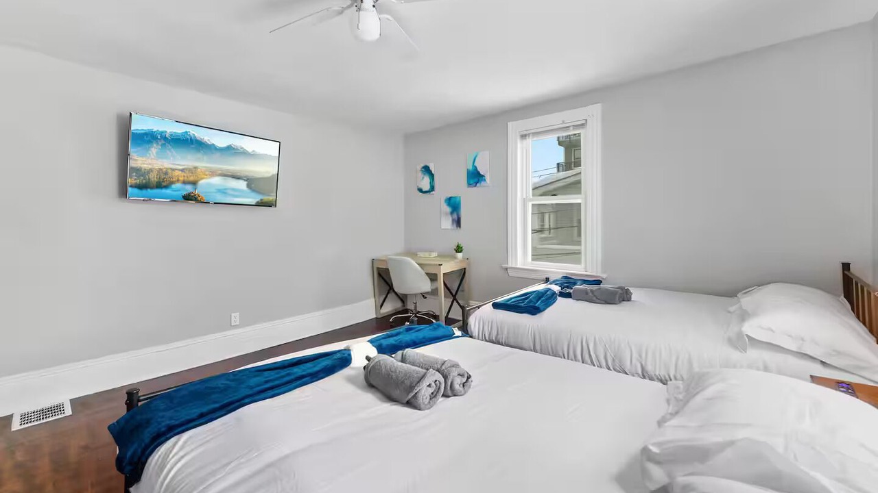 Photo of Bedroom in University Circle