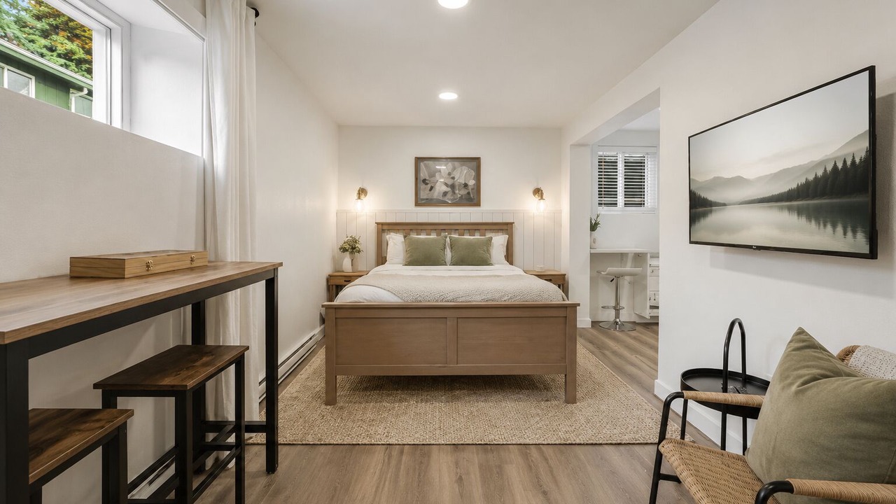 Photo of Bedroom in Pemberton Heights