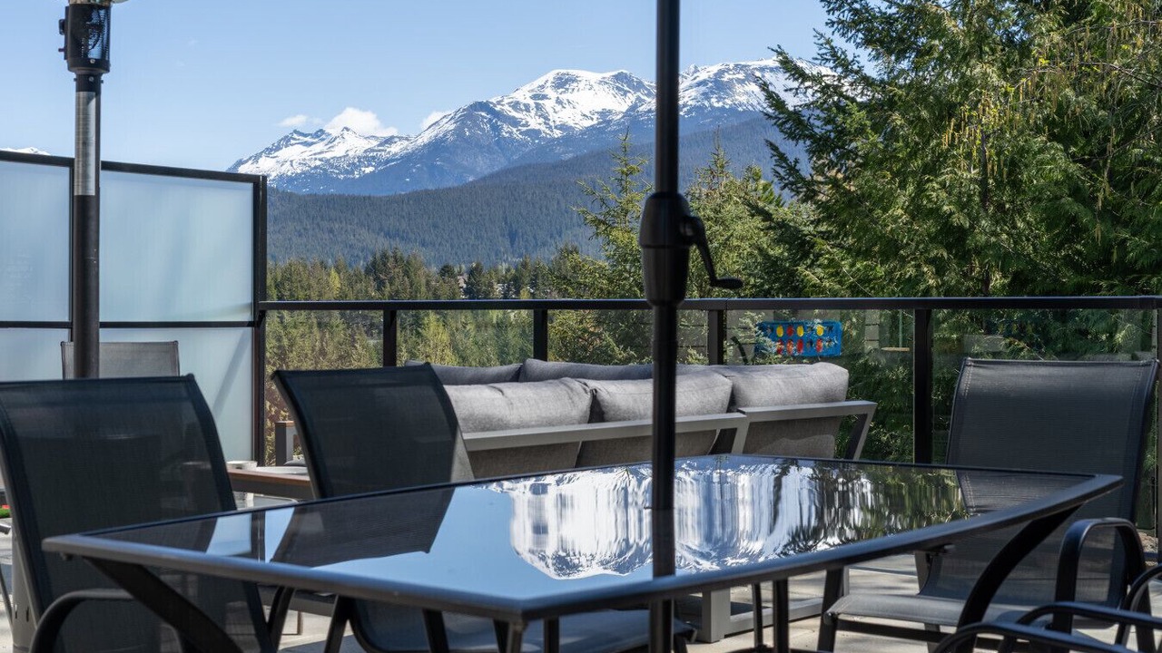 Photo of Outdoor in Blueberry Hill