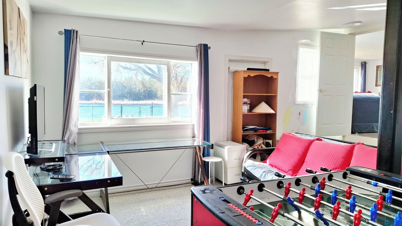 Photo of Bedroom in Shannonville