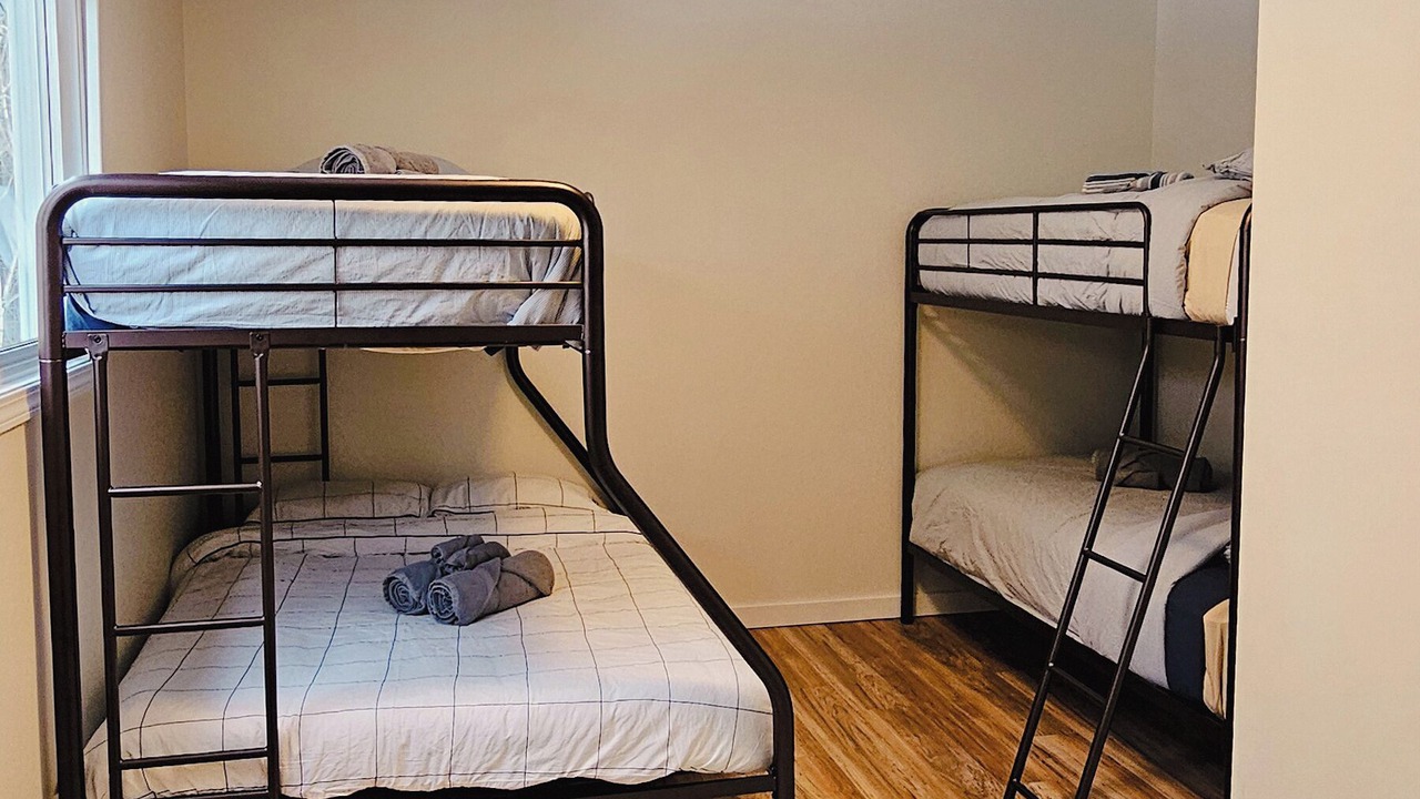 Photo of Bedroom in Falcon Beach