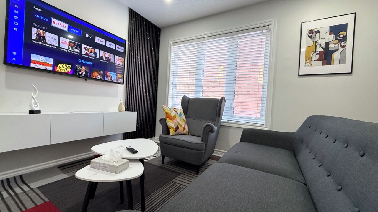 Photo of Livingroom in Brampton