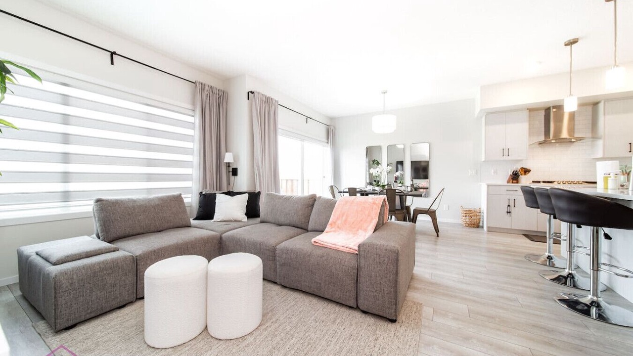 Photo of Livingroom in West Edmonton