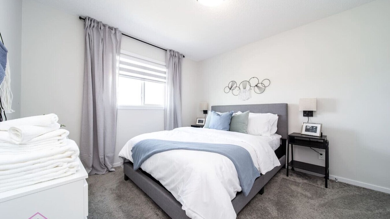 Photo of Bedroom in West Edmonton