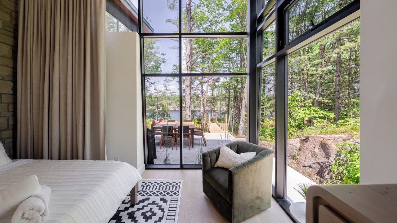 Photo of Bedroom in Gravenhurst