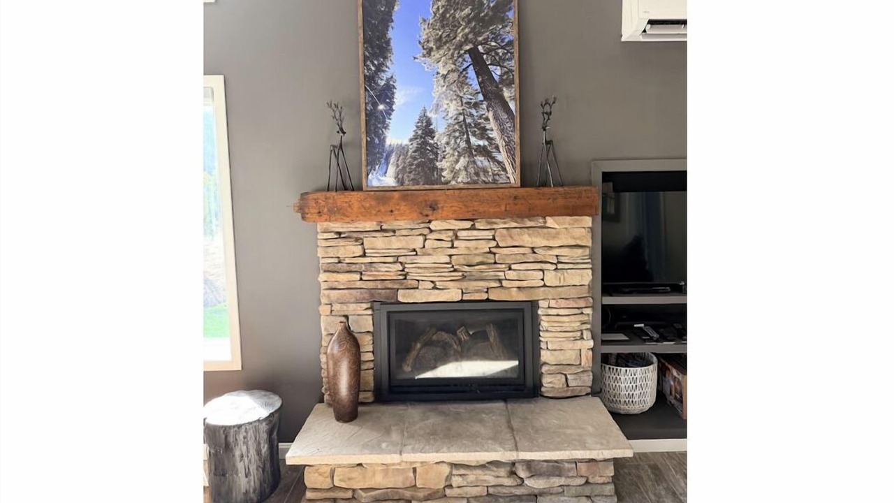 Photo of Livingroom in Clymer