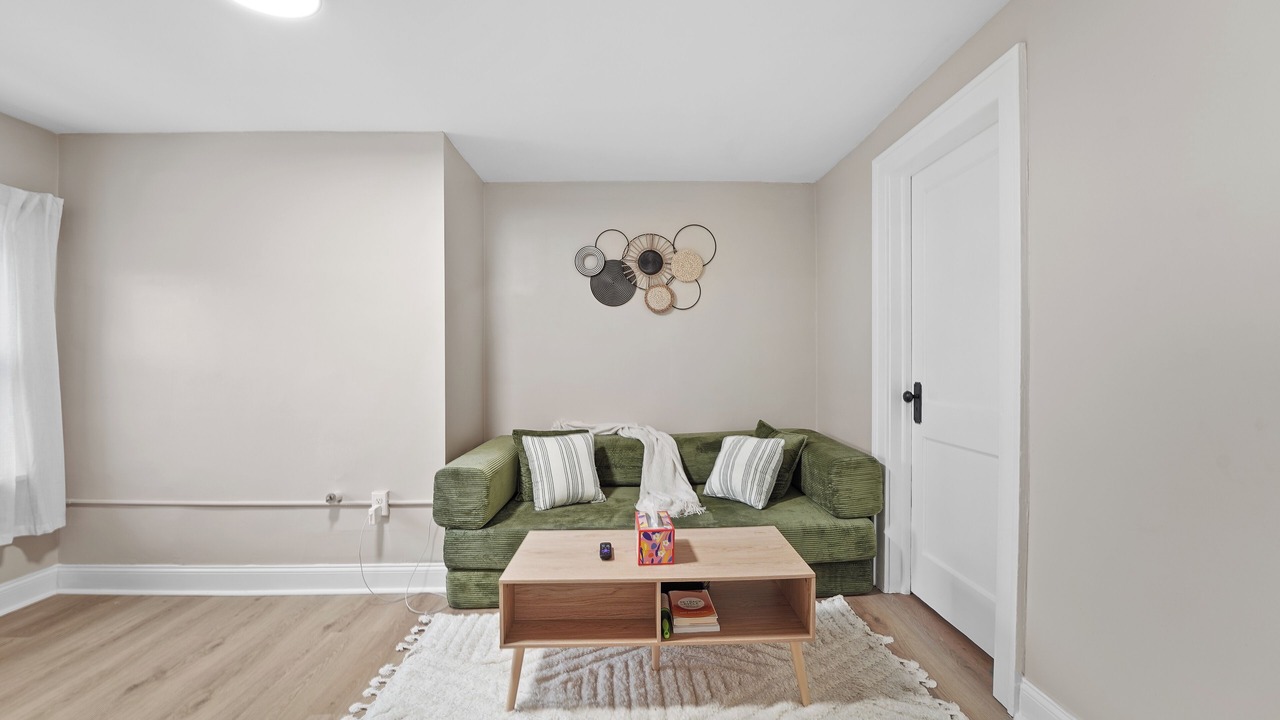 Photo of Livingroom in Town of Union