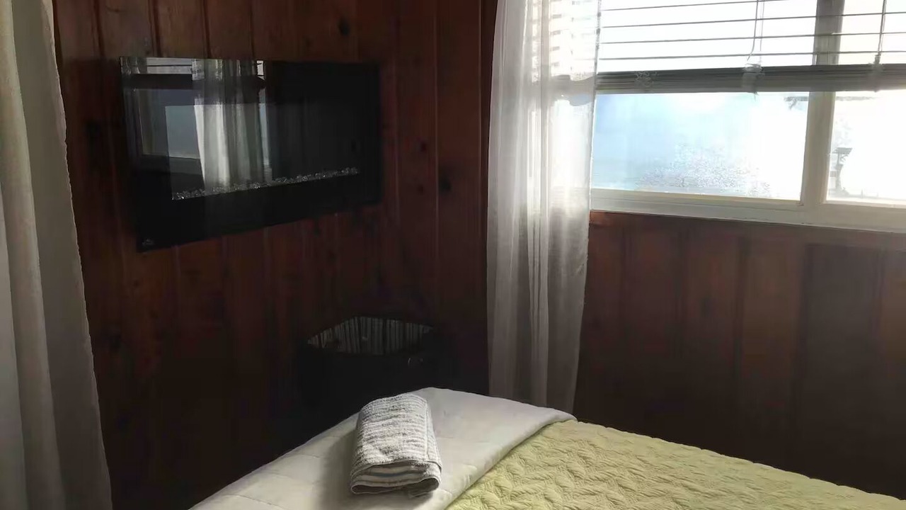 Photo of Bedroom in Romney
