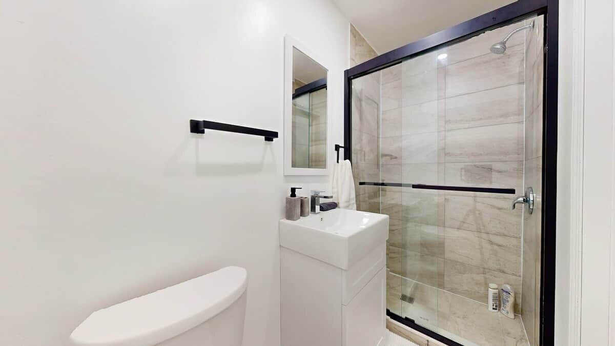 Photo of Bathroom in York Regional Municipality