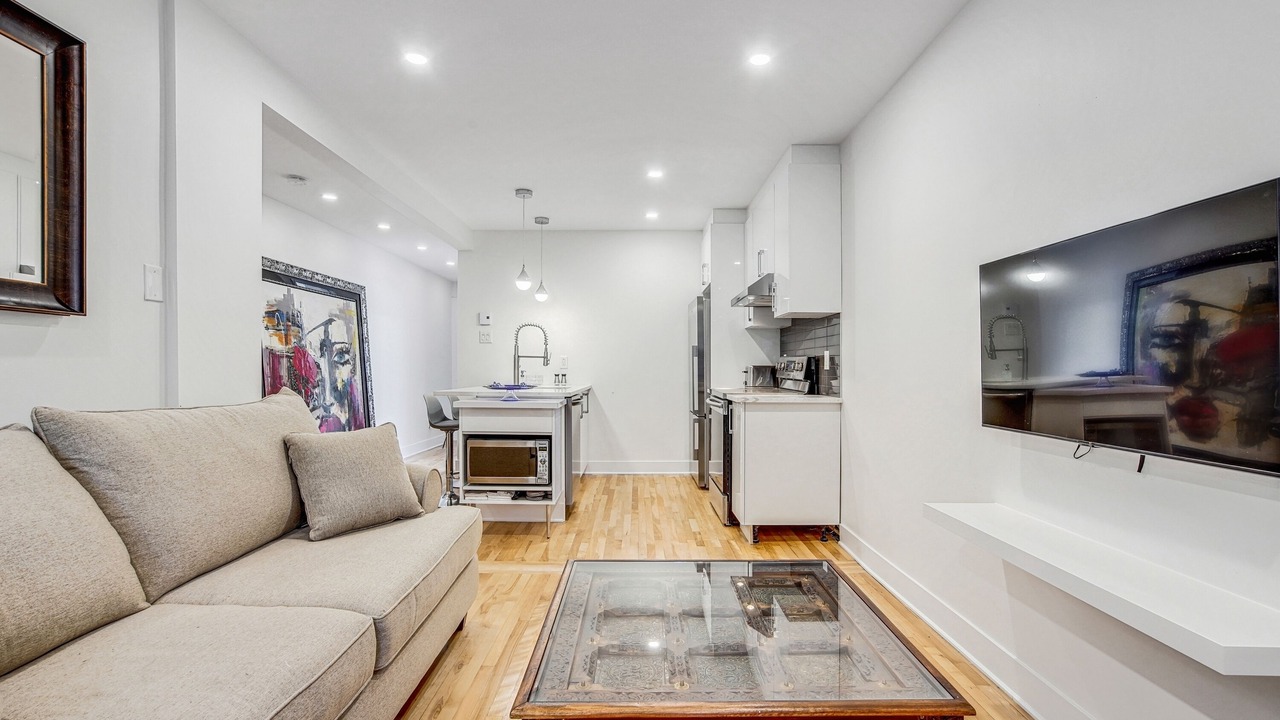 Photo of Livingroom in Hochelaga-Maisonneuve