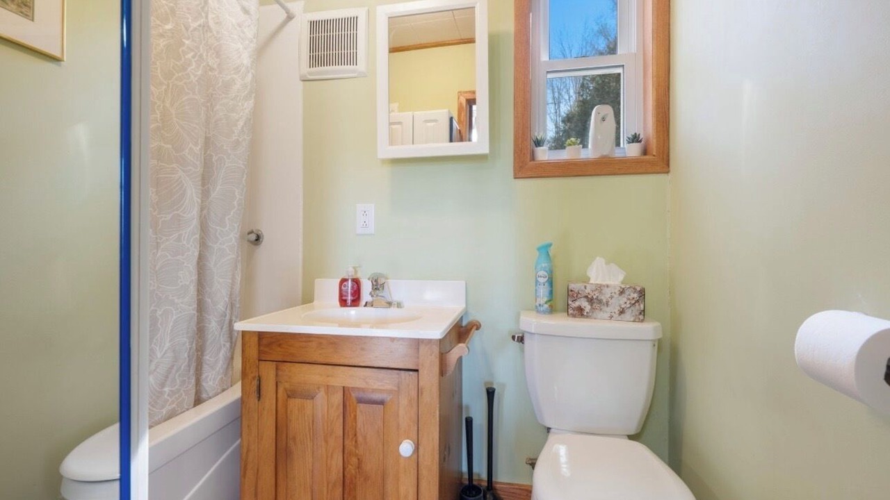 Photo of Bathroom in Langton