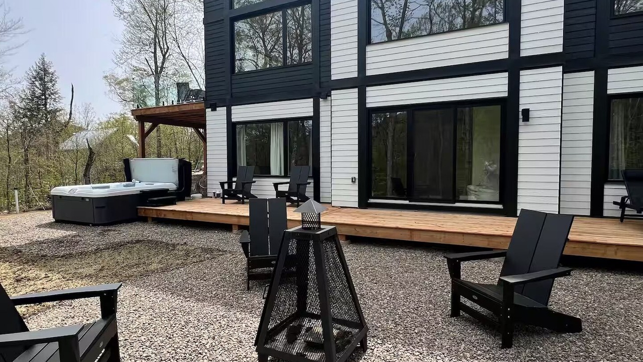 Photo of Patio Balcony in Lac Superieur Village