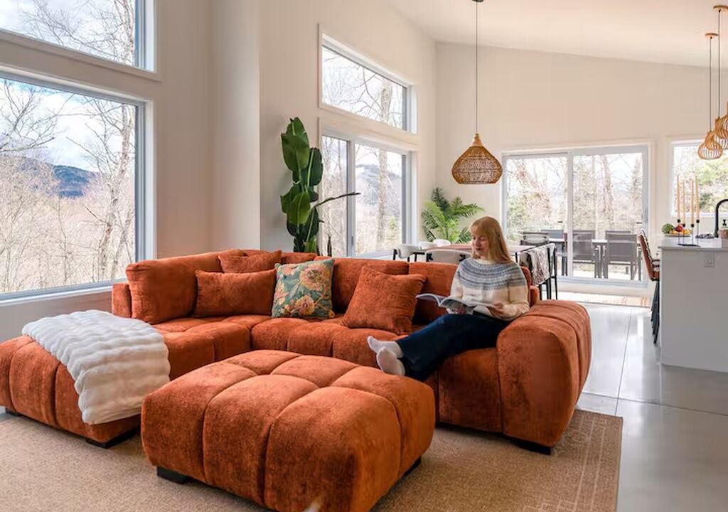 Photo of Livingroom in Lac Superieur Village