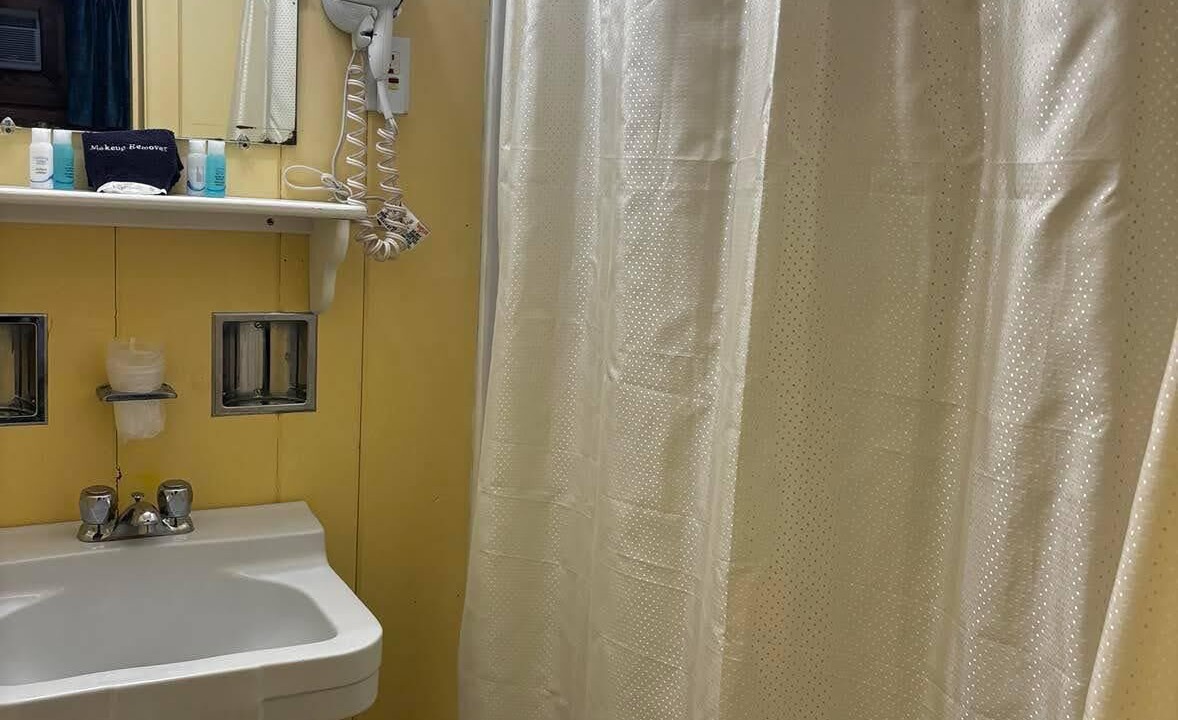 Photo of Bathroom in West Eaton