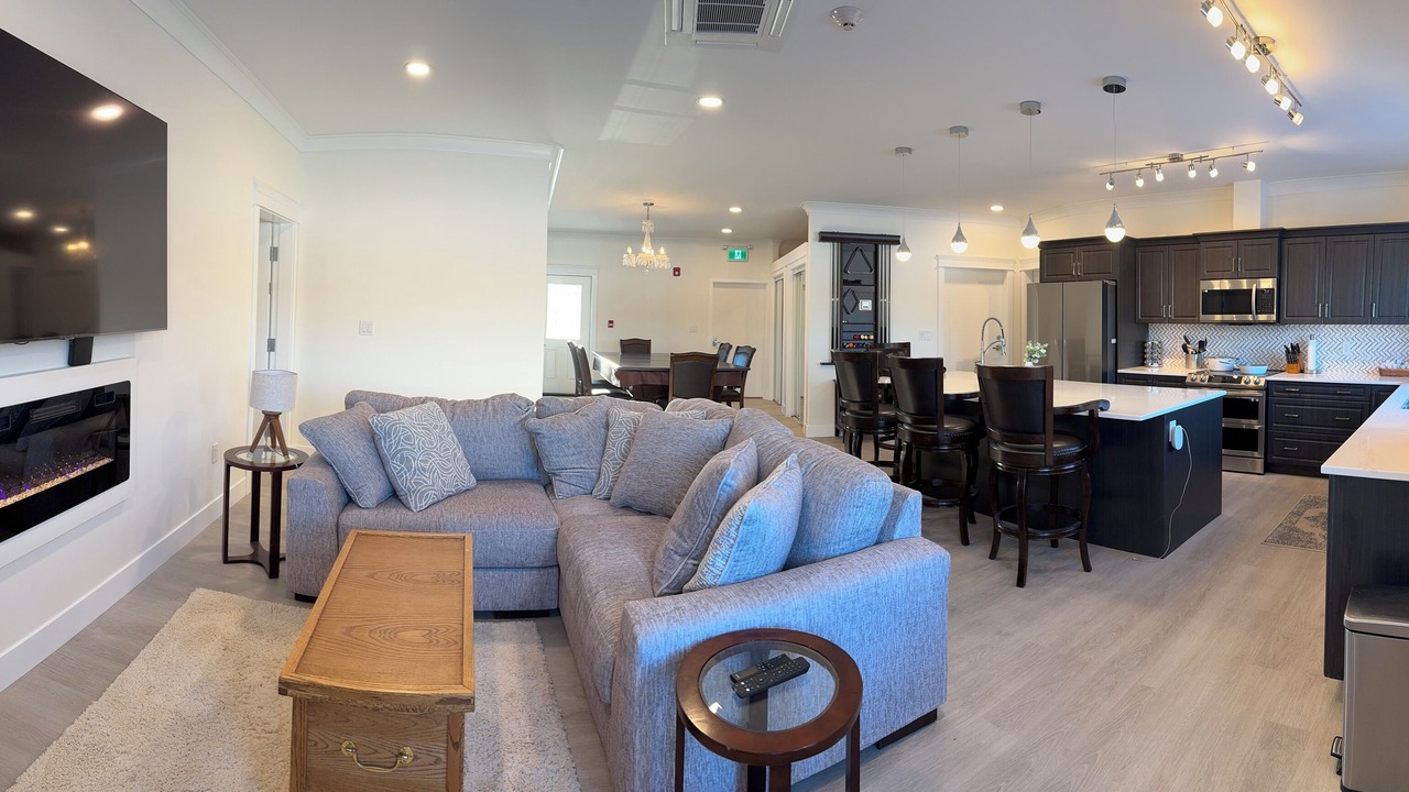 Photo of Livingroom in Fort McMurray