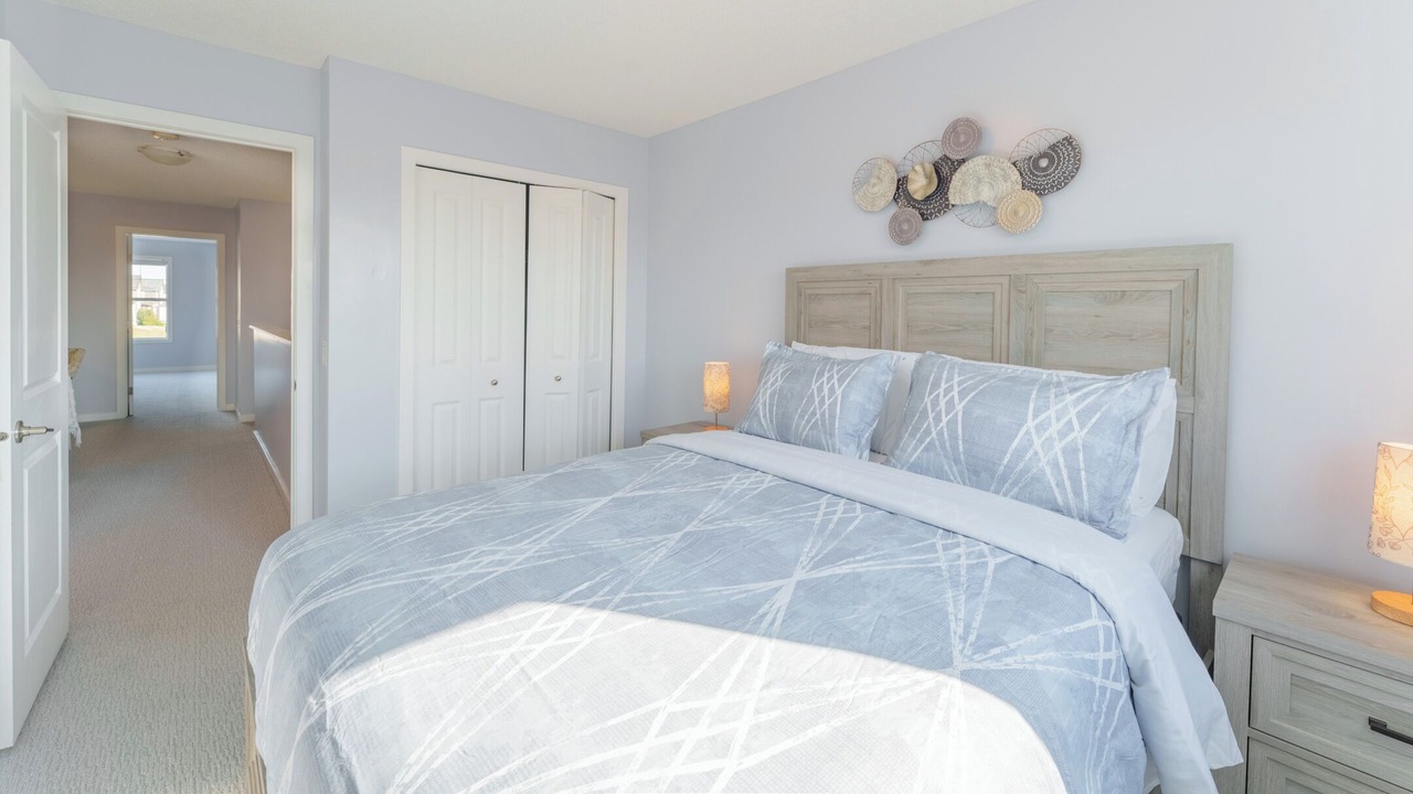 Photo of Bedroom in Evanston