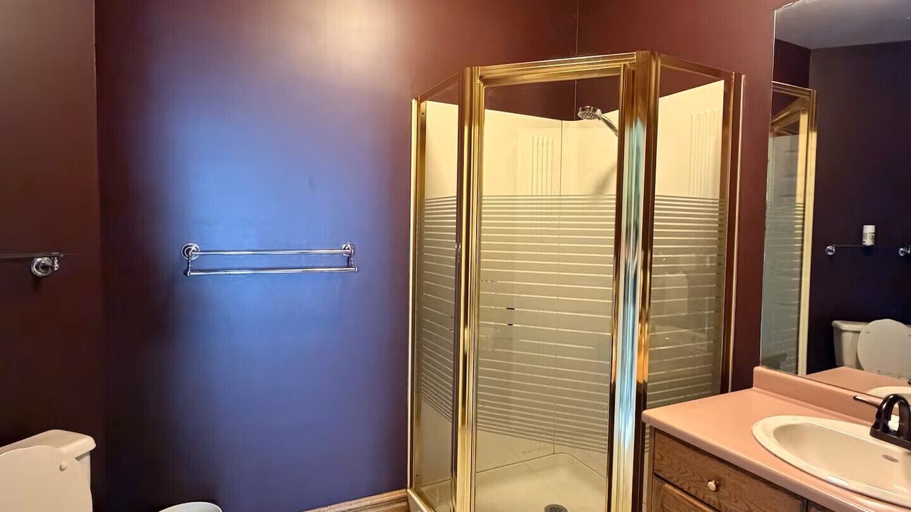 Photo of Bathroom in Welland