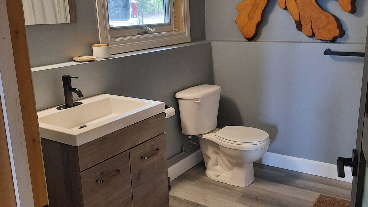 Photo of Bathroom in Northern Bruce Peninsula